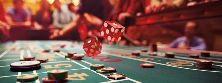 bintangchip Live Schedule interface showing football matches, live tables, and esports tournaments